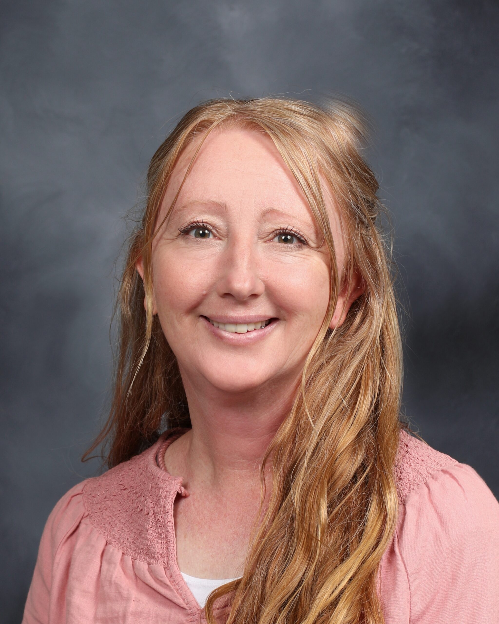 Bezzant Lindsay scaled Leadership & Staff